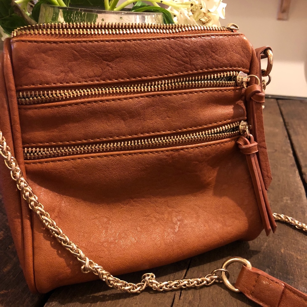 Cognac Classic Crossbody